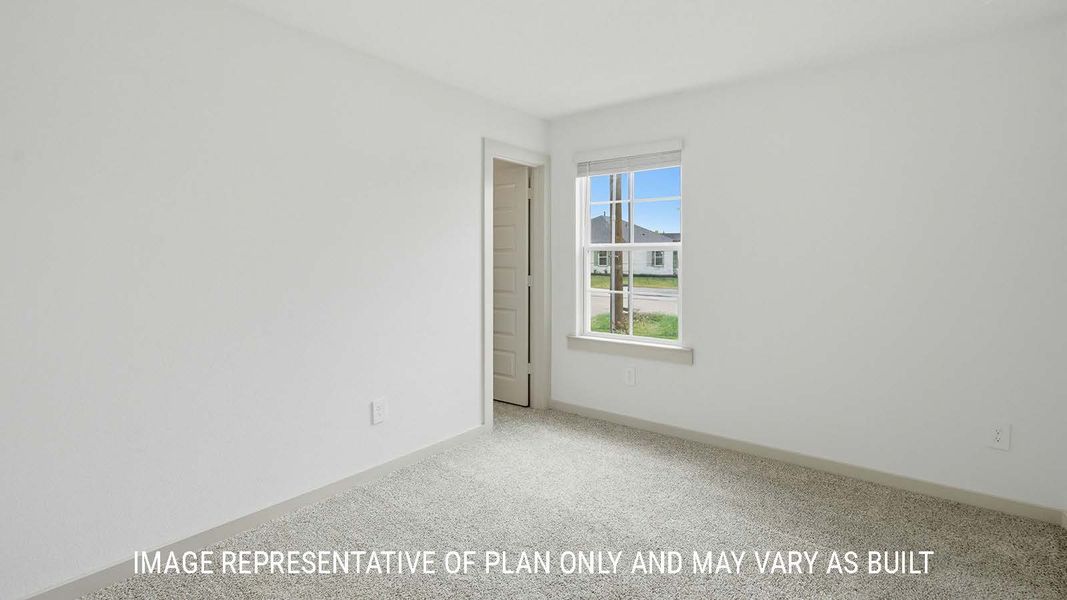 Representative unfurnished interior of a home built from the Bellvue by D.R. Horton in China Grove, China (Image 28).
