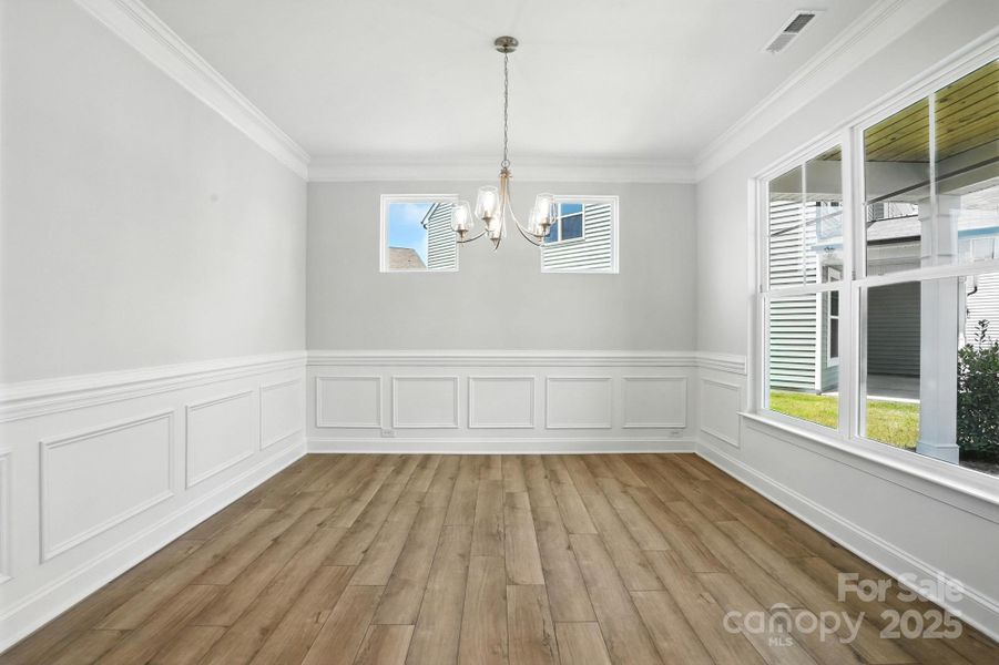 Spacious, unfurnished interior of a new home in Hampton Woods, Charlotte (Image 27).