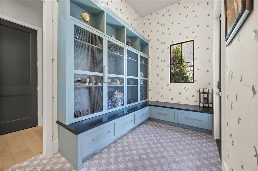 Furnished interior view inside a new home in , Gotha (Image 56).