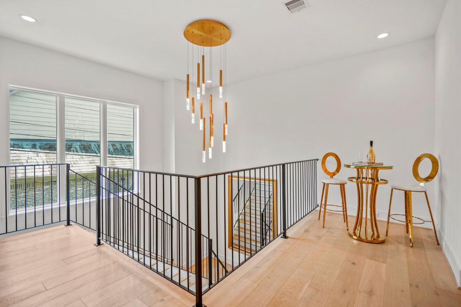 Image 46 of a home in .