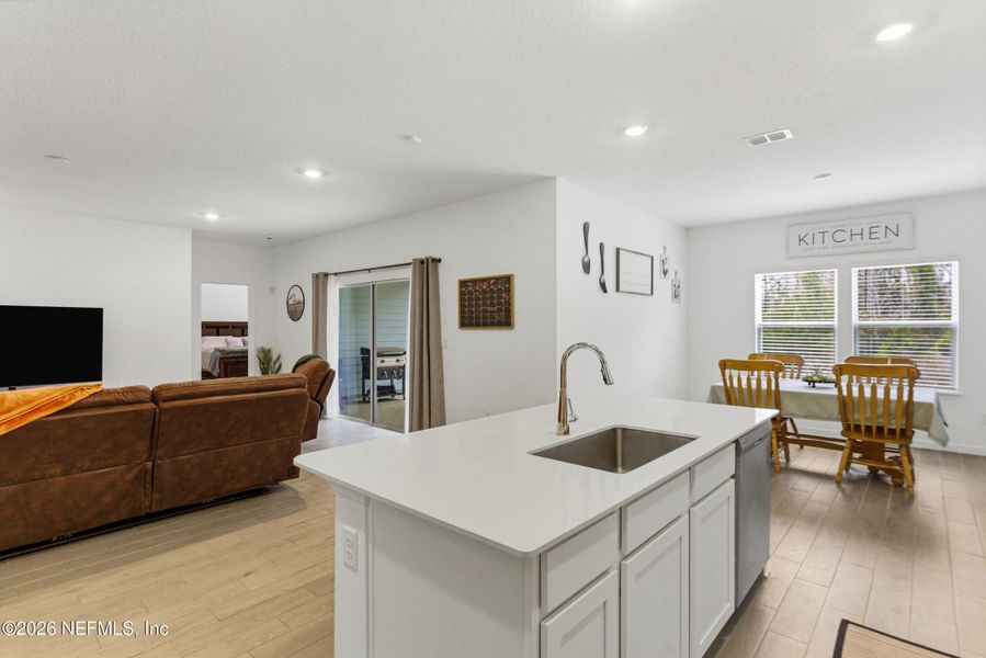 Furnished interior view inside a new home in Saddle Oaks, Jacksonville (Image 13).