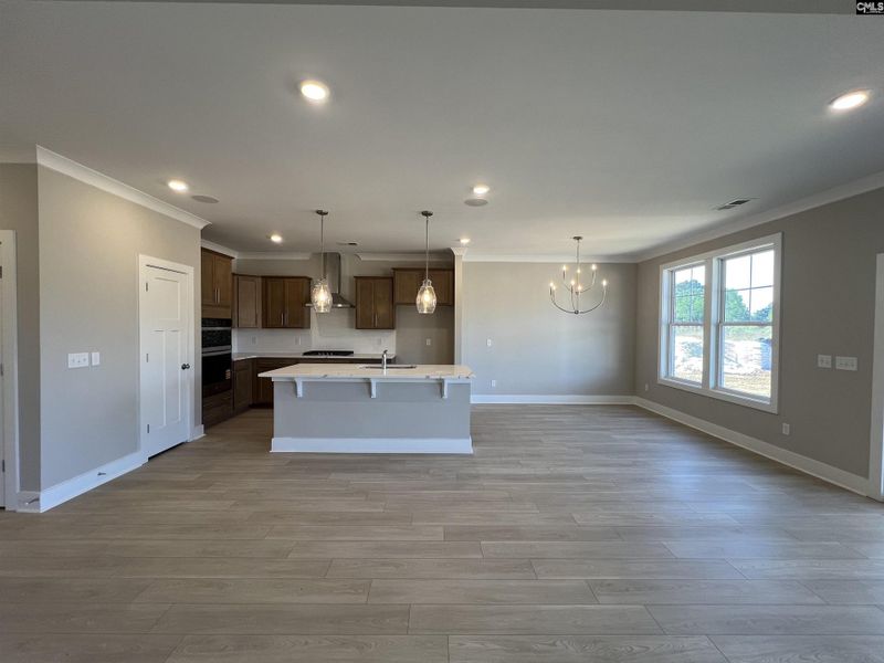 Spacious, unfurnished interior of a new home in Beach Forest, Sumter (Image 9).
