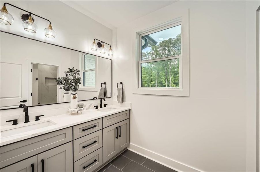 Furnished interior view inside a new home in , Grayson (Image 5).
