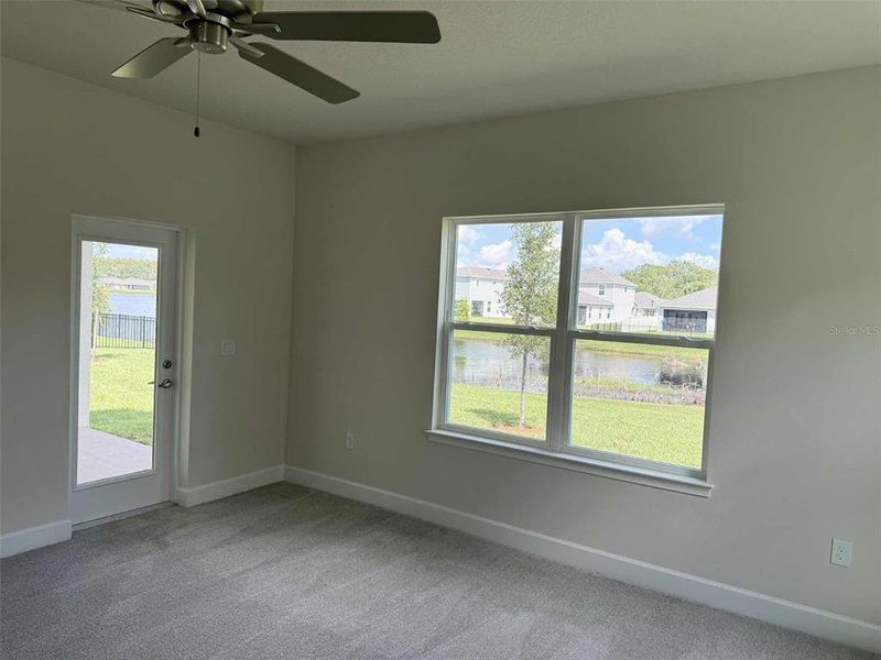 Spacious, unfurnished interior of a new home in , St. Cloud (Image 7).