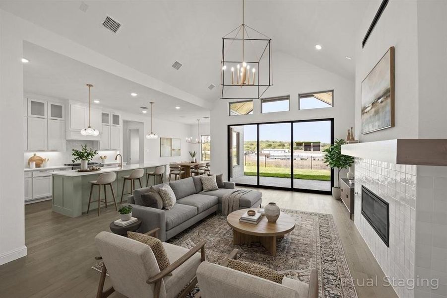 1608 Rolling Oaks_Family Room VS