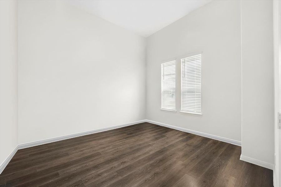 Spacious, unfurnished interior of a new home in , Fate (Image 21).