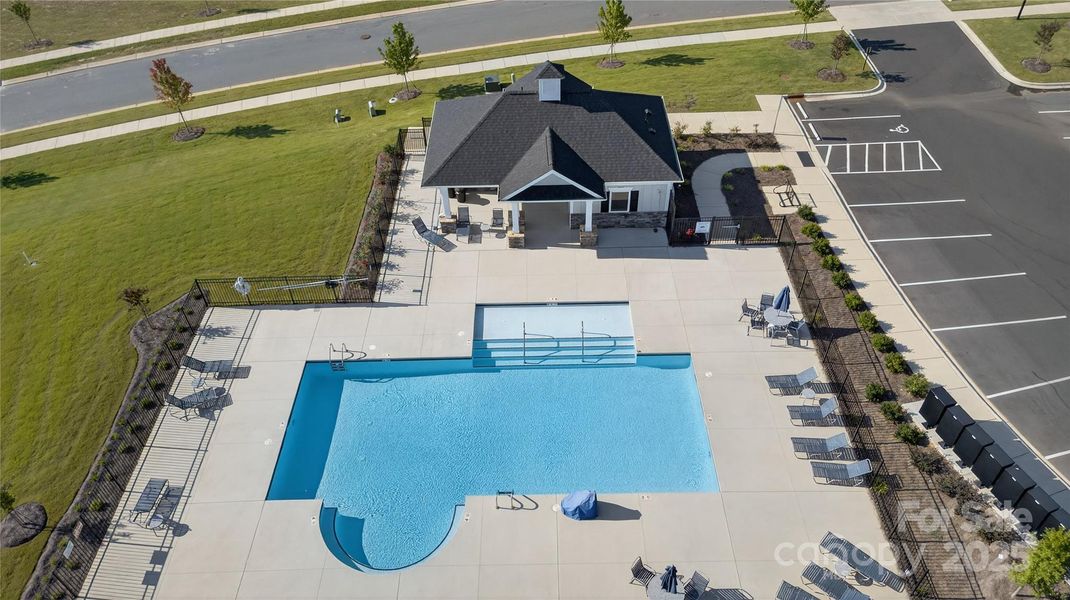 Community amenities in , Troutman (Image 34).