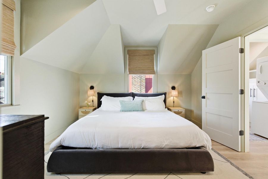 Furnished interior view inside a new home in , Charleston (Image 44).