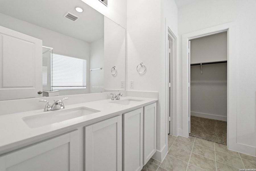 Furnished interior view inside a new home in Laurel Vistas, San Antonio (Image 10).