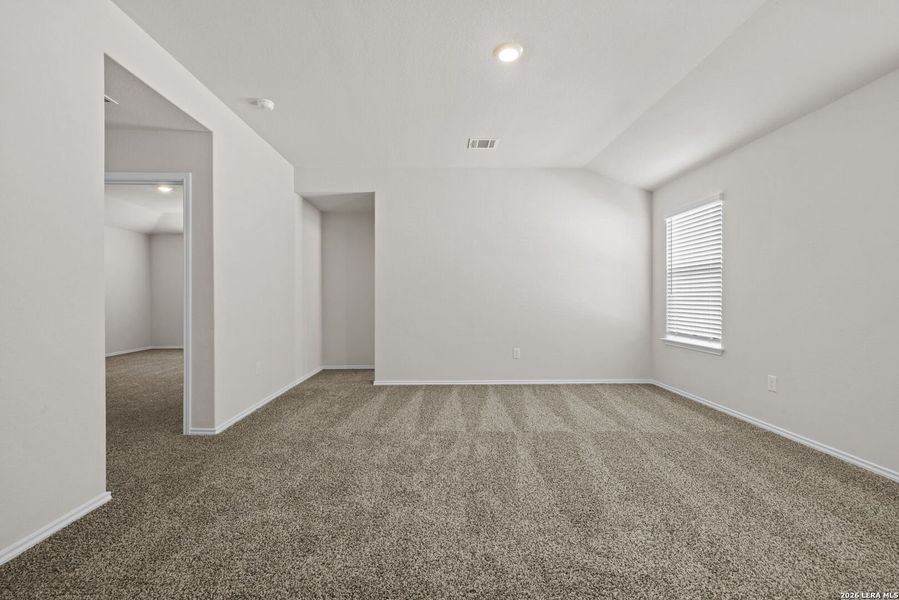 Spacious, unfurnished interior of a new home in Riverstone at Westpointe, San Antonio (Image 26).