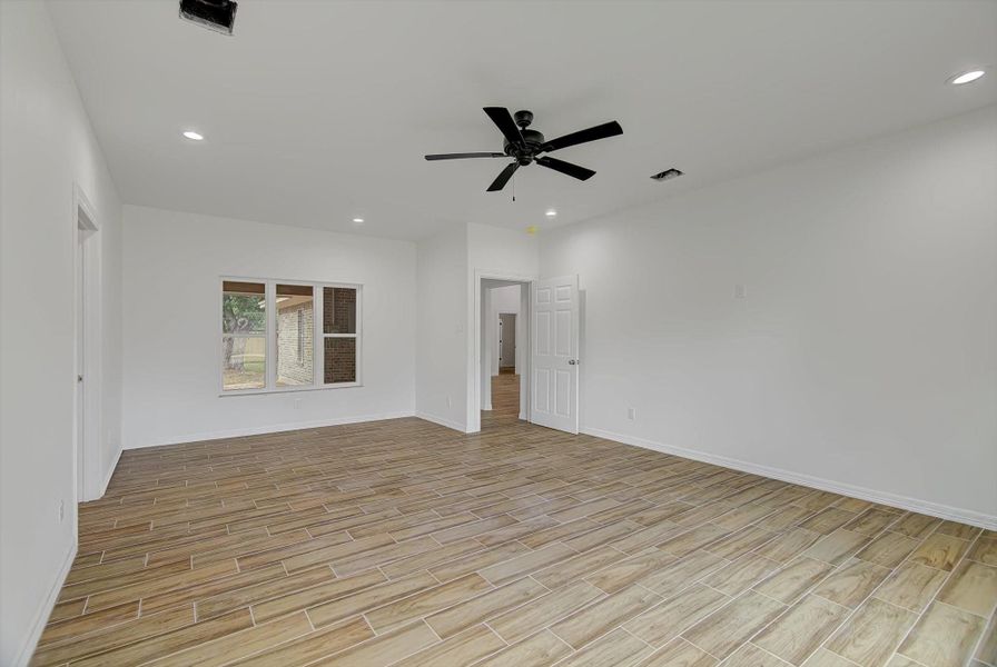 Spacious, unfurnished interior of a new home in , Dayton (Image 23). Spacious, unfurnished interior of a new home in , Dayton (Image 23).