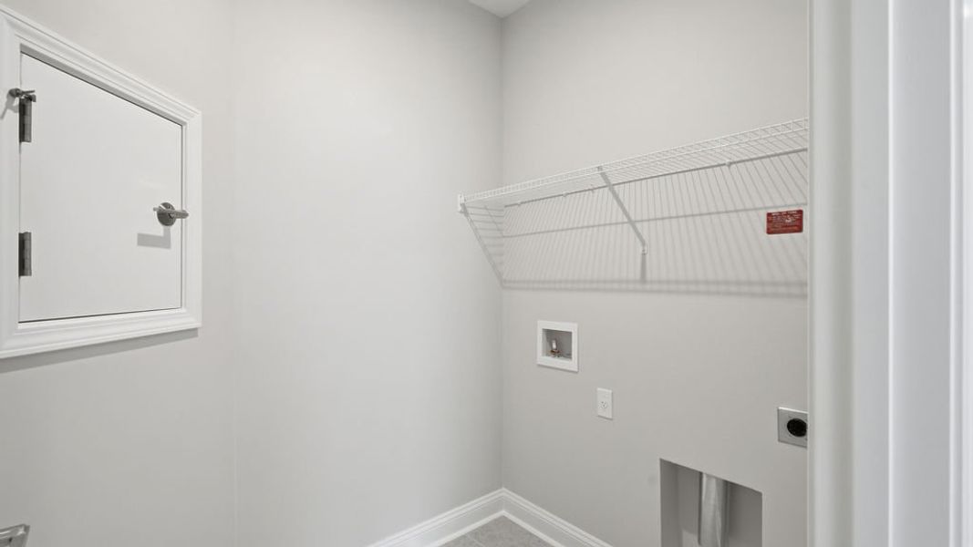 Spacious, unfurnished interior of a new home in Sun City Hilton Head, Bluffton (Image 19).