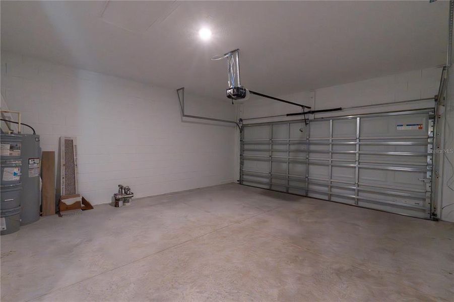 Spacious, unfurnished interior of a new home in , Leesburg (Image 36). Spacious, unfurnished interior of a new home in , Leesburg (Image 36).