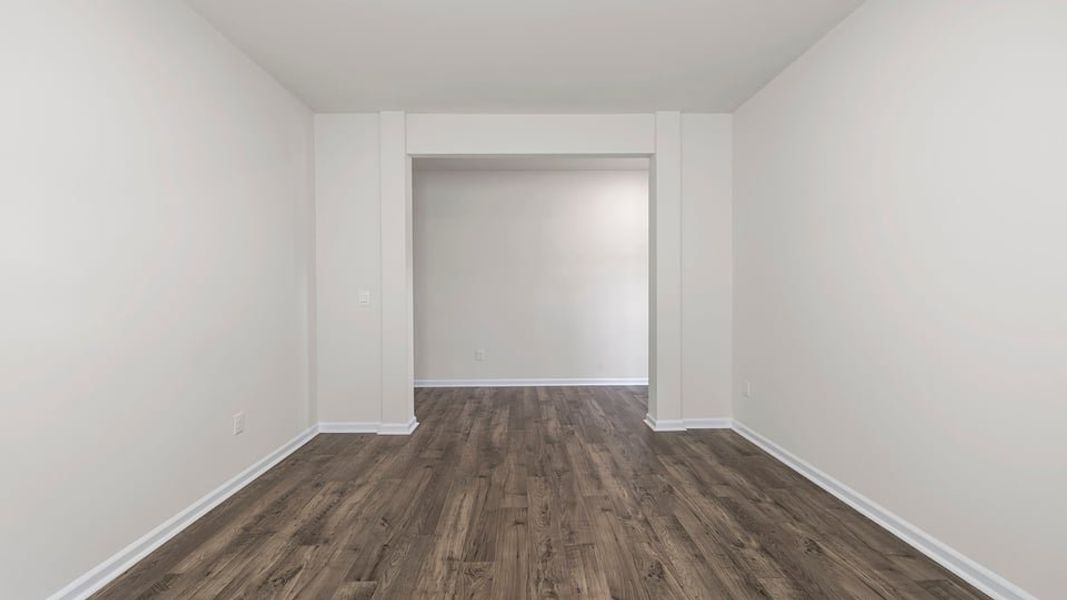 Spacious, unfurnished interior of a new home in Hunters Ridge, Woodruff (Image 11).