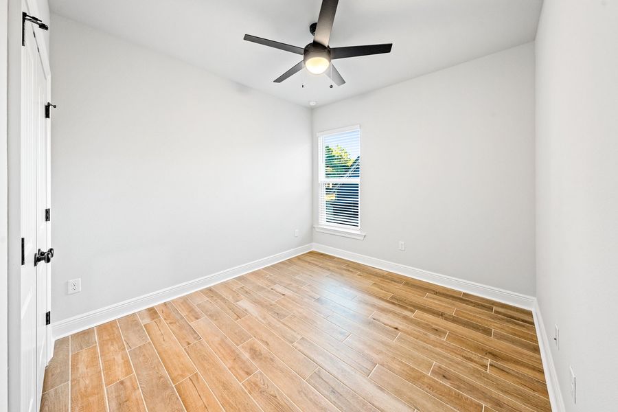 Spacious, unfurnished interior of a new home in Crescent and Symphony at Hammock Bay, Freeport (Image 13). Spacious, unfurnished interior of a new home in Crescent and Symphony at Hammock Bay, Freeport (Image 13).