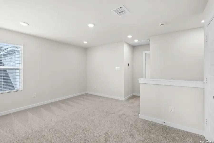 Spacious, unfurnished interior of a new home in Applewhite Meadows, San Antonio (Image 31). Spacious, unfurnished interior of a new home in Applewhite Meadows, San Antonio (Image 31).