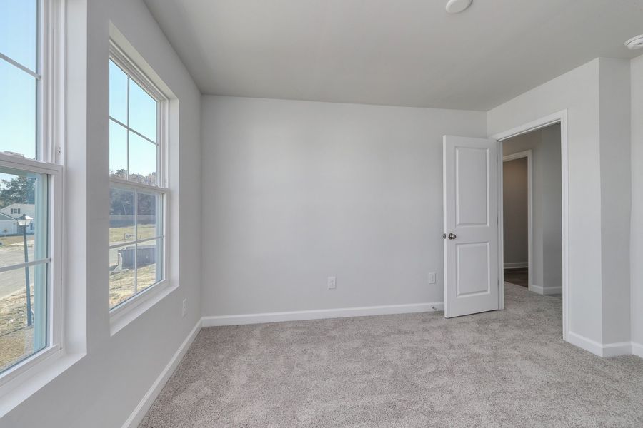 Spacious, unfurnished interior of a new home in Jordan Grove, Conway (Image 26).