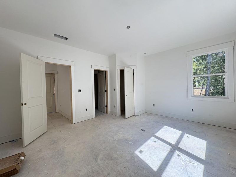 Spacious, unfurnished interior of a new home in Arden on Lanier, Cumming (Image 15). Spacious, unfurnished interior of a new home in Arden on Lanier, Cumming (Image 15).