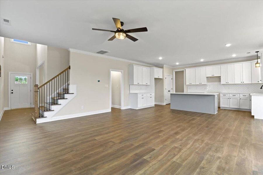 12-9531 Turkey Way-12