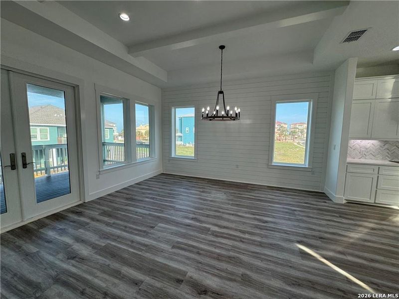 Spacious, unfurnished interior of a new home in , Port Aransas (Image 25).