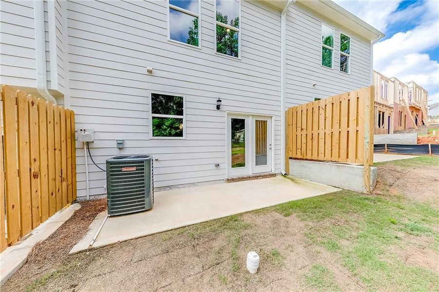 Exterior details and patio area of a home in , Homer (Image 14).
