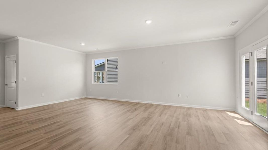 Spacious, unfurnished interior of a new home in Braselton Village, Braselton (Image 20).