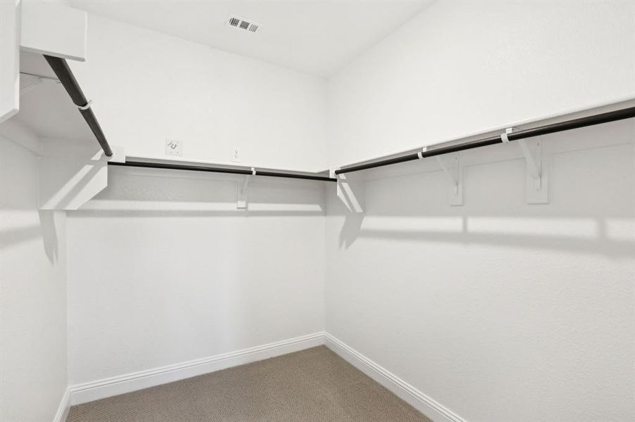 Spacious, unfurnished interior of a new home in Simpson Crossing - Spring Series, McKinney (Image 19). Spacious, unfurnished interior of a new home in Simpson Crossing - Spring Series, McKinney (Image 19).