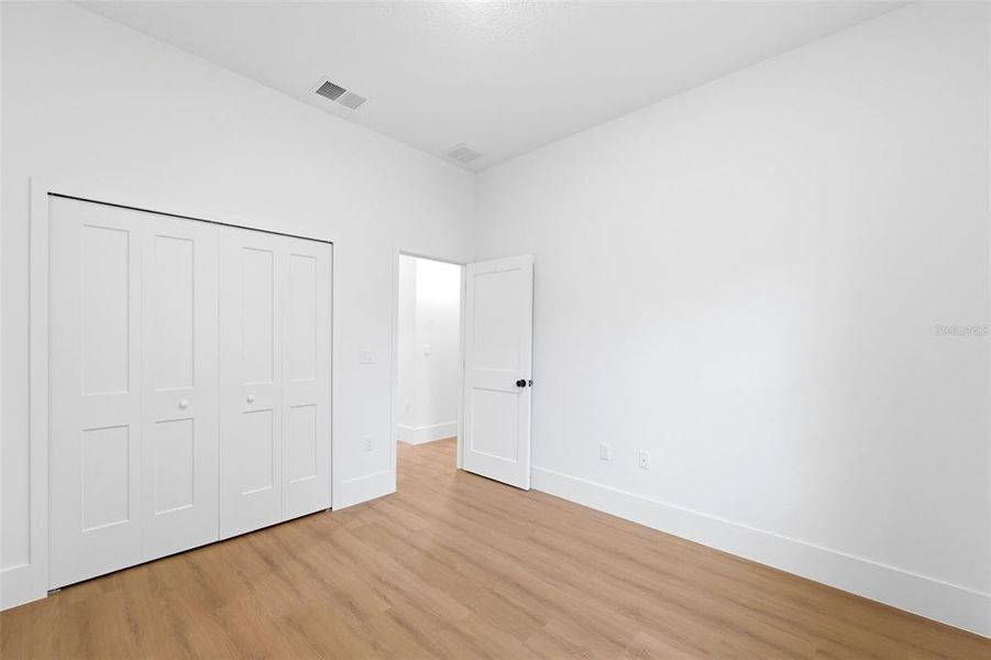 Spacious, unfurnished interior of a new home in , Dunnellon (Image 29). Spacious, unfurnished interior of a new home in , Dunnellon (Image 29).