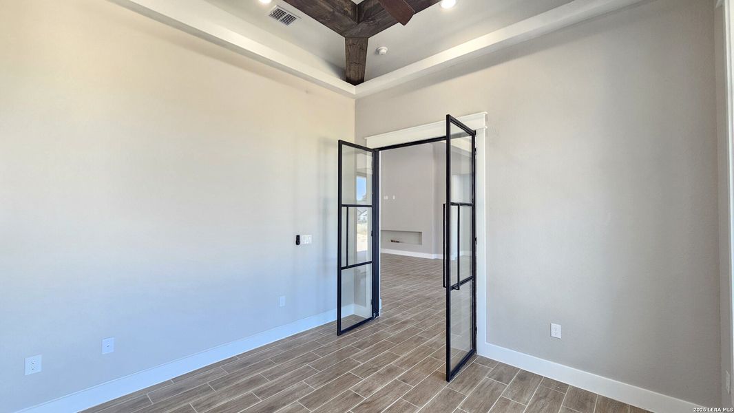 Spacious, unfurnished interior of a new home in , Adkins (Image 40).
