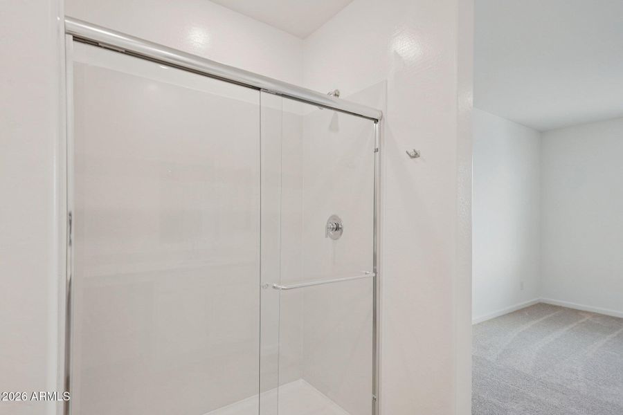 36-web-or-mls-S 95th Dr-S2201-036