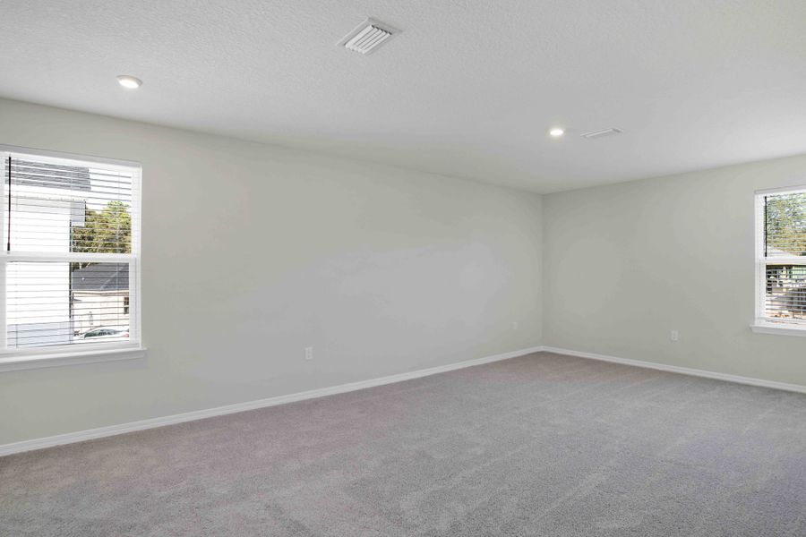 Representative unfurnished interior of a home built from the Sequoia by Maronda Homes in Bellview Pointe, Bellview (Image 17).