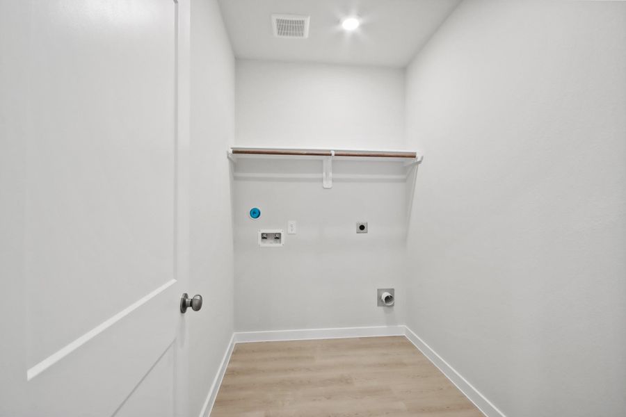 Spacious, unfurnished interior of a new home in Barrett Crossing, Crosby (Image 15). Spacious, unfurnished interior of a new home in Barrett Crossing, Crosby (Image 15).