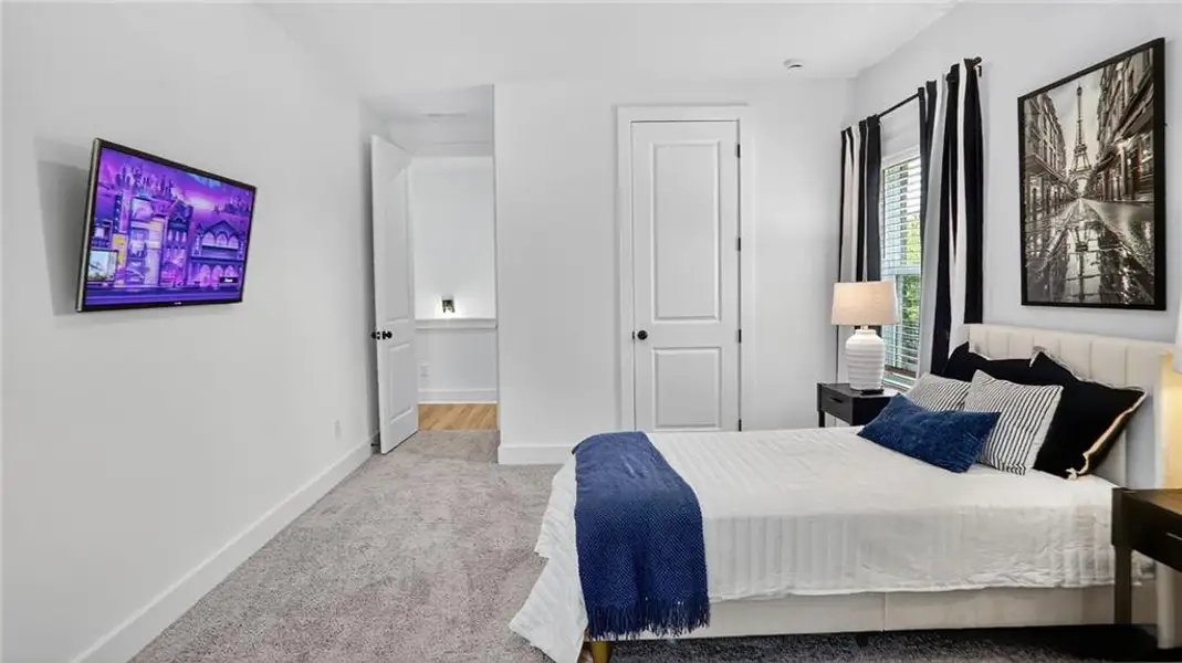 Furnished interior view inside a new home in Governors Parc, Kennesaw (Image 9).