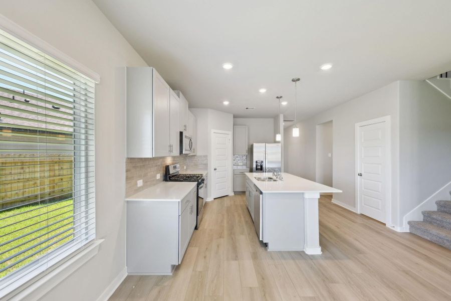 Photo is not of the actual home but is an inspirational photo of builder’s model home and may depict options, furnishings, and/or decorator features that are not included.