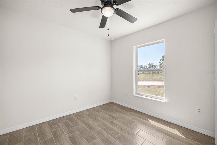 Spacious, unfurnished interior of a new home in , Ocala (Image 18).