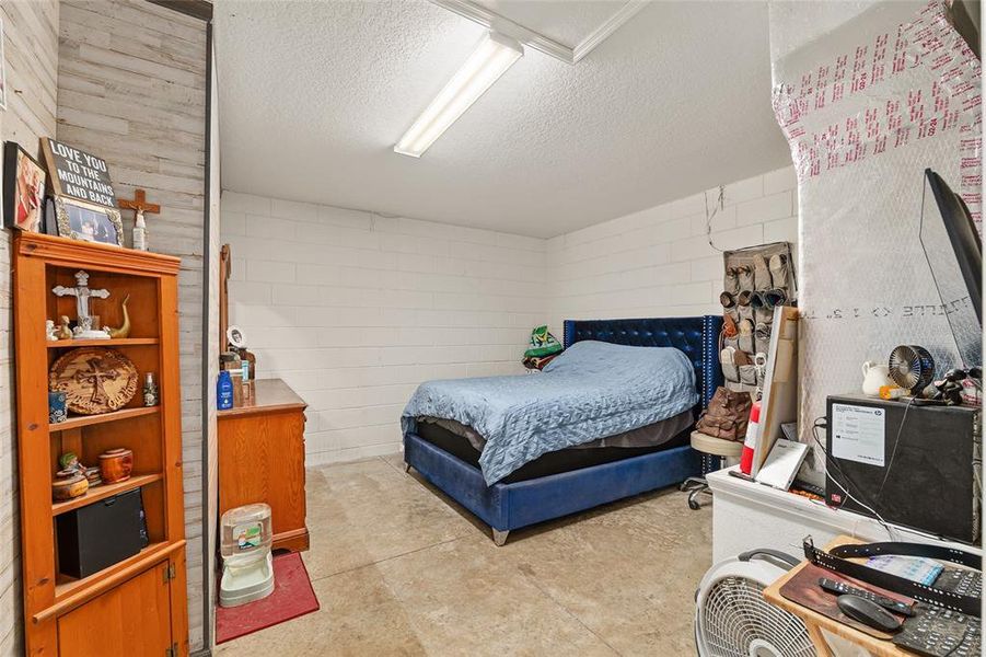 Furnished interior view inside a new home in , Belleview (Image 12).