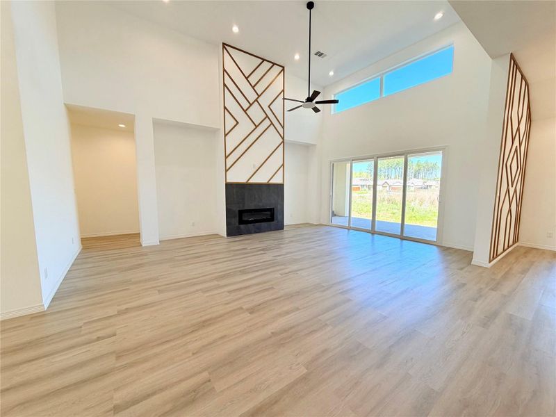 Spacious, unfurnished interior of a new home in , Dayton (Image 25).