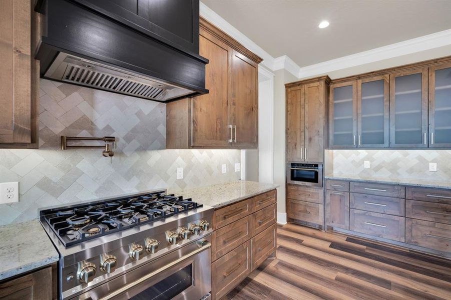 Furnished interior view inside a new home in , Waxahachie (Image 6). Furnished interior view inside a new home in , Waxahachie (Image 6).