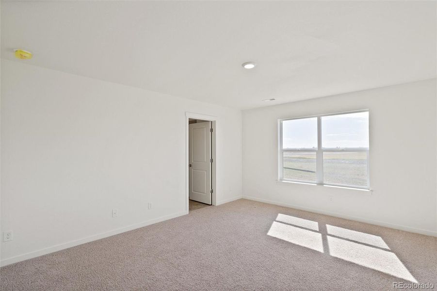 Spacious, unfurnished interior of a new home in Spring Valley Ranch, Elizabeth (Image 19).