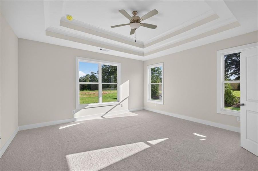 Spacious, unfurnished interior of a new home in , Gainesville (Image 47).