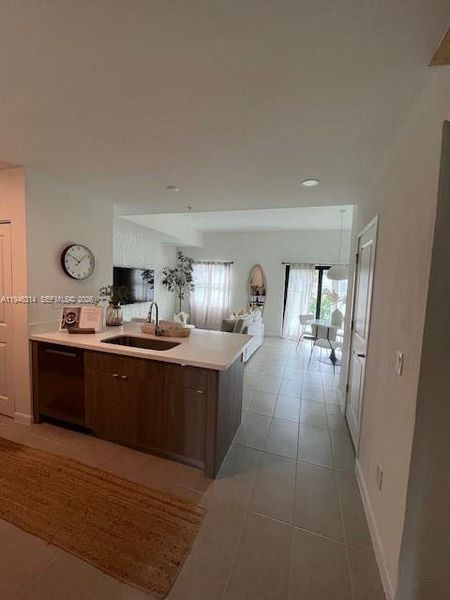 Furnished interior view inside a new home in , Hollywood (Image 4).