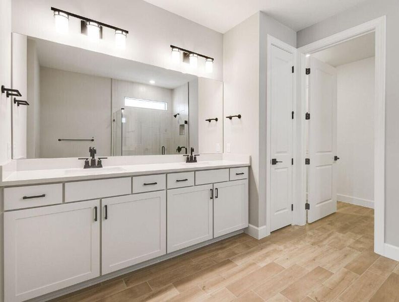 Image 14 of a home in Hendrix Reserve.