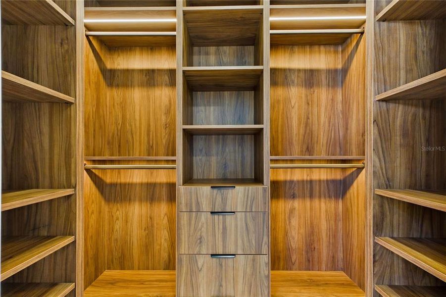 Close-up of interior finishes inside a home in , Cape Coral (Image 17).