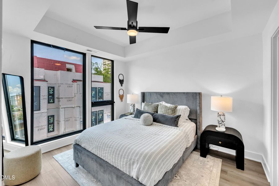 19-512 Gordon St 402-24