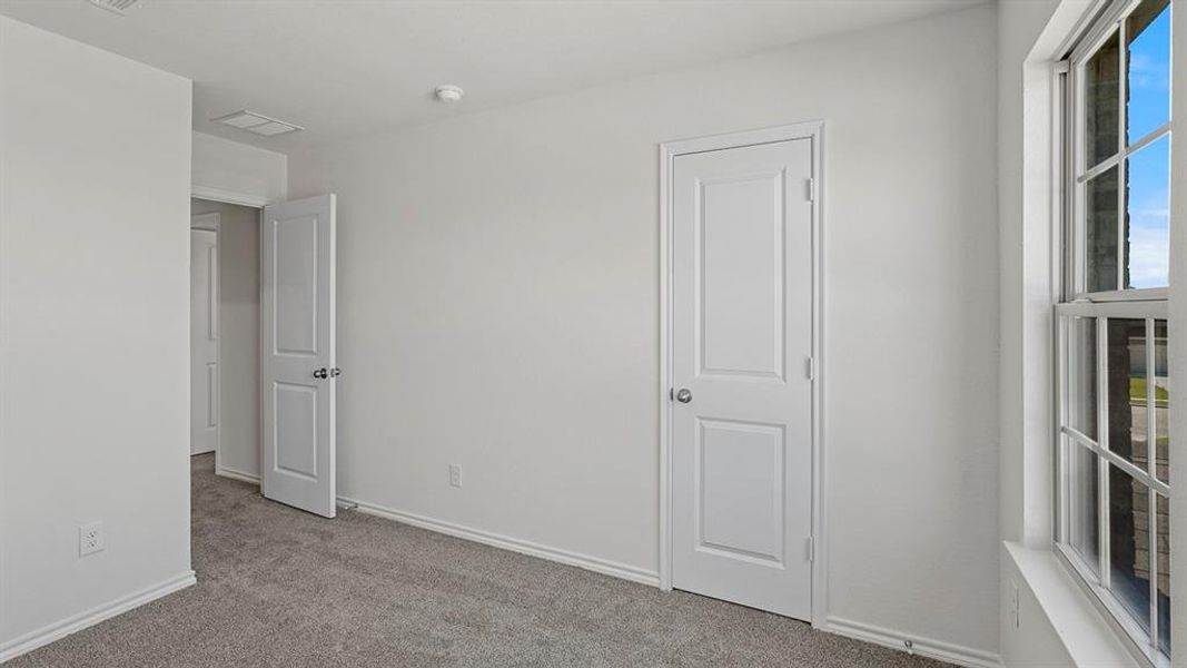 Spacious, unfurnished interior of a new home in Bluff Springs, Ferris (Image 27). Spacious, unfurnished interior of a new home in Bluff Springs, Ferris (Image 27).