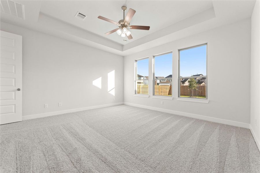 Spacious, unfurnished interior of a new home in , Montgomery (Image 12).