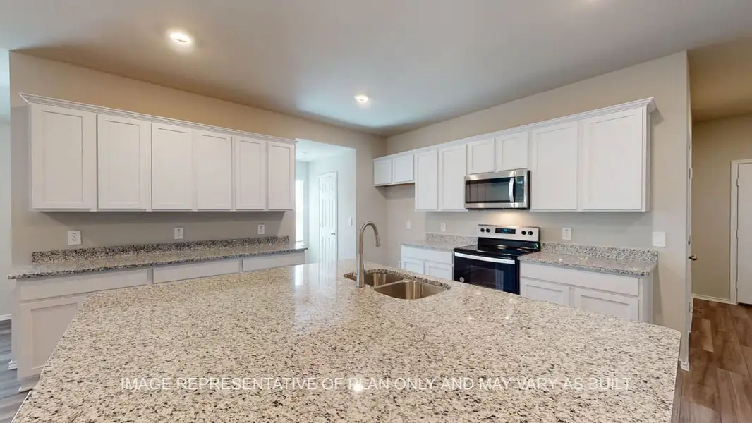 Furnished interior view inside a new home in Park Meadows, Lorena (Image 4). Furnished interior view inside a new home in Park Meadows, Lorena (Image 4).