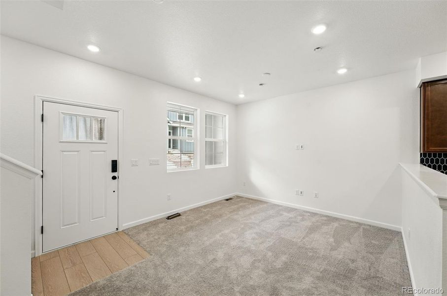 17117 W 91st Lane ~ Ready Now