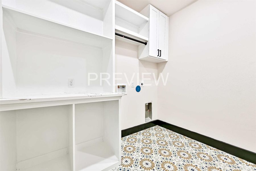 Furnished interior view inside a new home in , Angleton (Image 8).