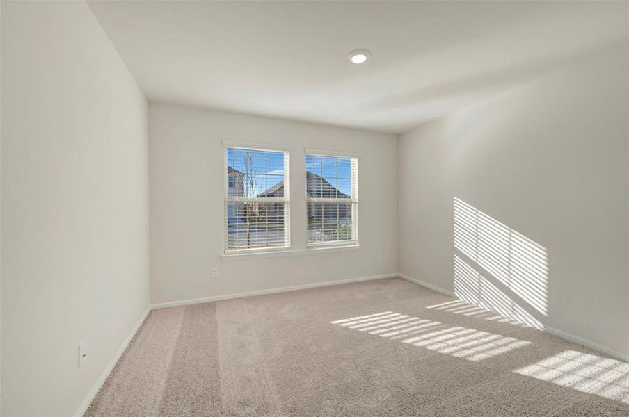 Spacious, unfurnished interior of a new home in The Preserve, Justin (Image 31).